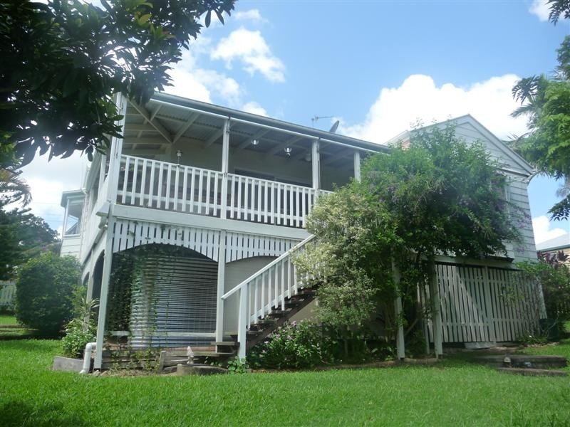 4 Ambulance Street, Pomona QLD 4568