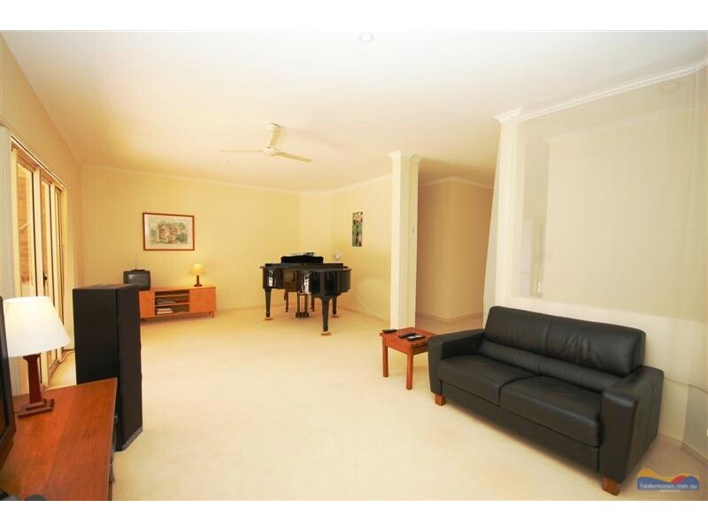 12 Belwood Place, Pomona QLD 4568