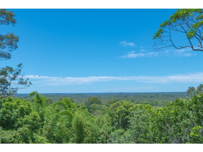 10 Hinterland Close, Tinbeerwah QLD 4563
