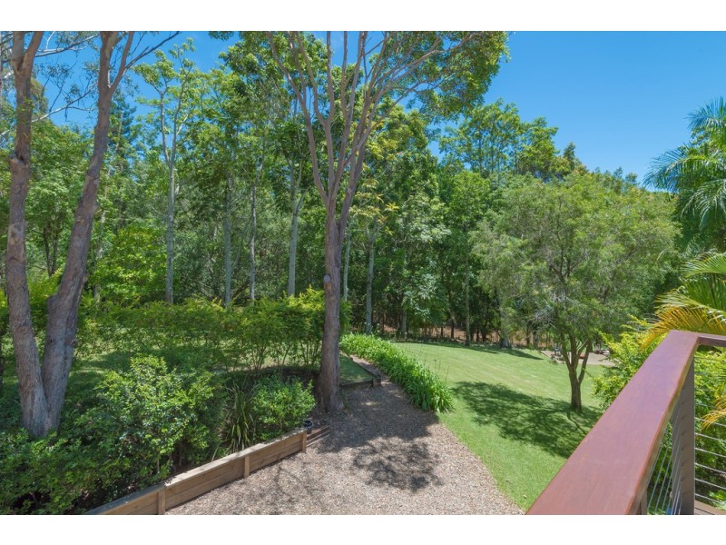 10 Hinterland Close, Tinbeerwah QLD 4563