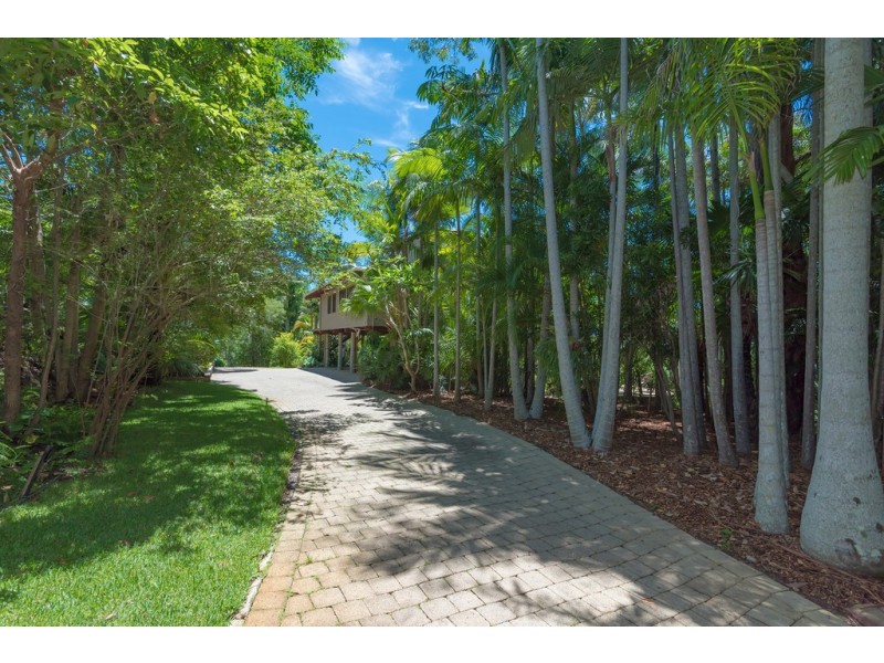 10 Hinterland Close, Tinbeerwah QLD 4563