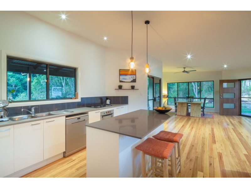 20 Blueberry Lane, Eumundi QLD 4562