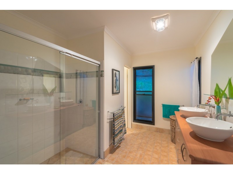 21 Bonavista Crescent, Doonan QLD 4562