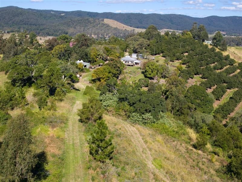 160 to 162 Browns Rd, Eerwah Vale QLD 4562