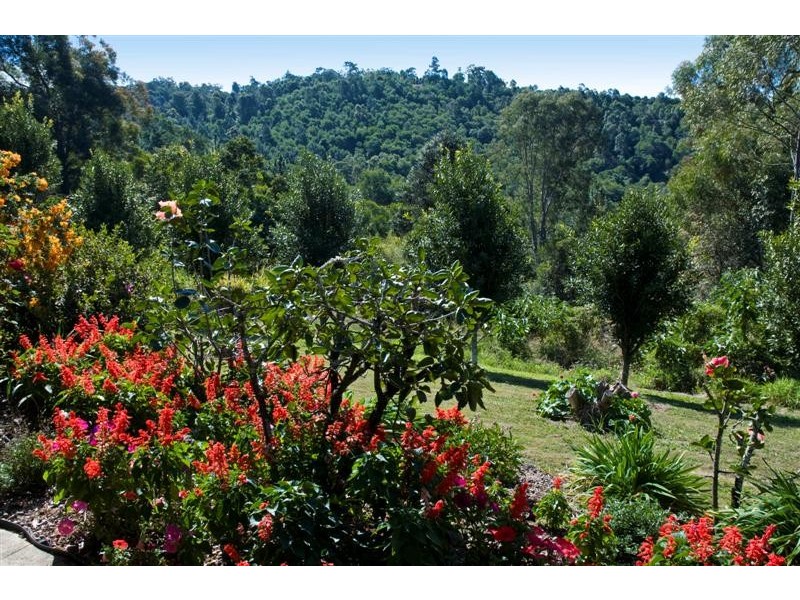 160 to 162 Browns Rd, Eerwah Vale QLD 4562