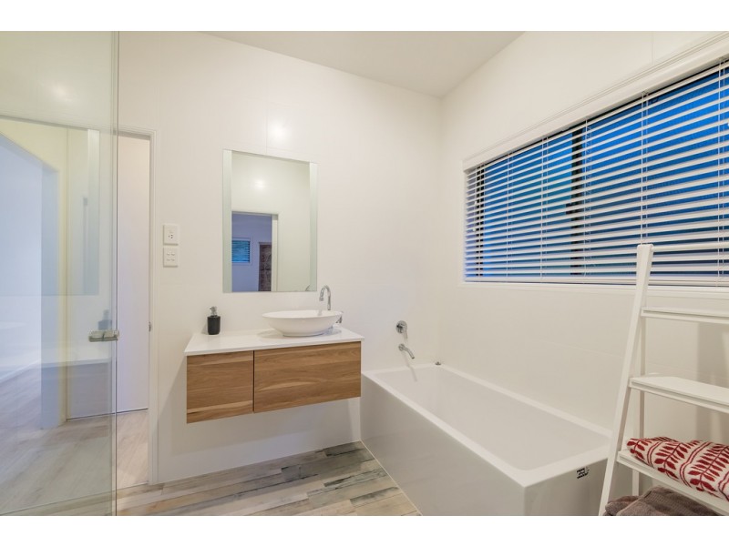 1020 Browns Creek Rd, Eerwah Vale QLD 4562