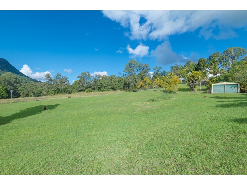1020 Browns Creek Rd, Eerwah Vale QLD 4562