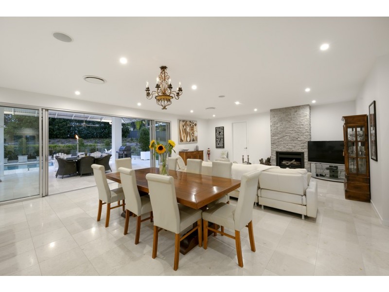 23 Charlotte Drive, Weyba Downs QLD 4562