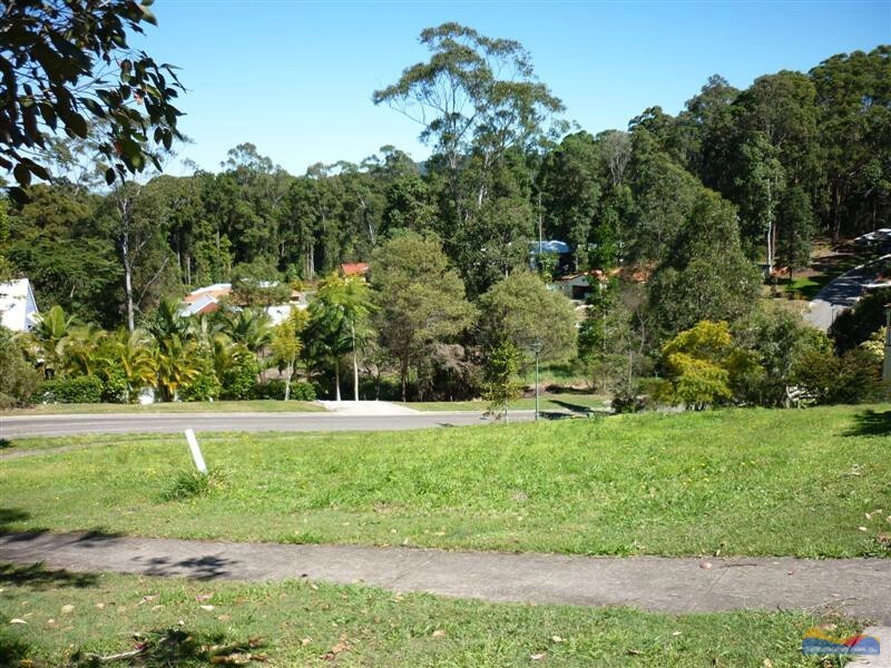 7 Crescent Rd, Eumundi QLD 4562