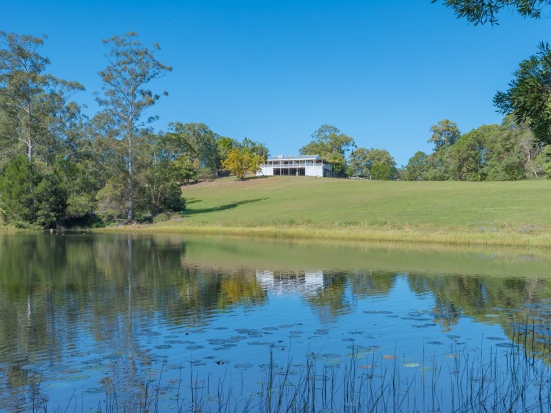 122 Dean Rd, Verrierdale QLD 4562