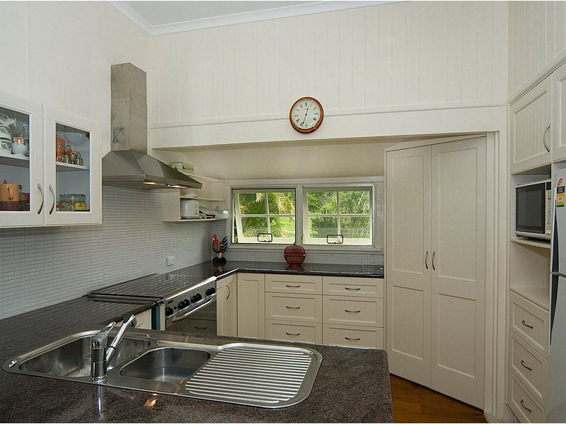 893 Eumundi Kenilworth Rd, Eumundi QLD 4562