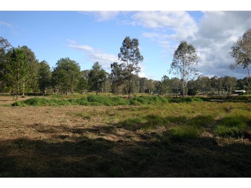 824 Eumundi-Noosa Rd, Doonan QLD 4562