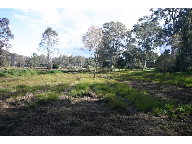 824 Eumundi-Noosa Rd, Doonan QLD 4562