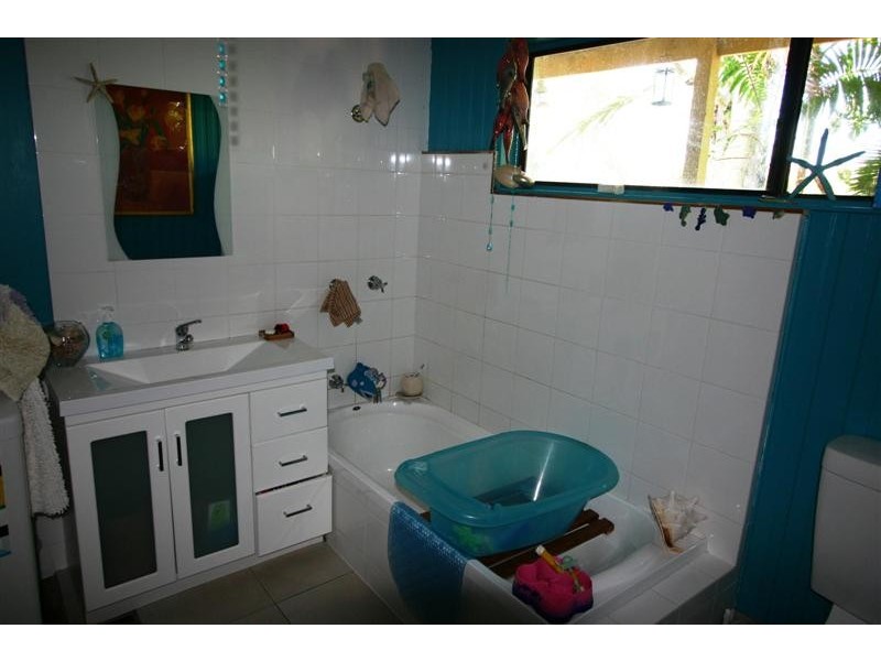 824 Eumundi-Noosa Rd, Doonan QLD 4562