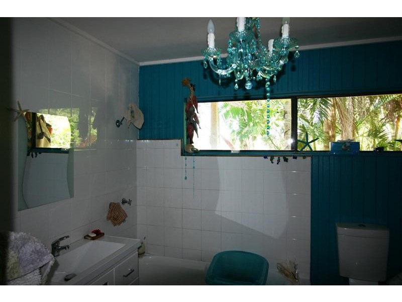 824 Eumundi-Noosa Rd, Doonan QLD 4562