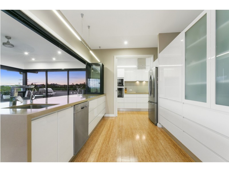 76 Grasstree Road, Eumundi QLD 4562