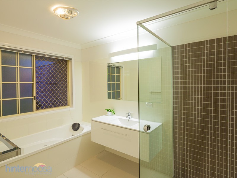 69 Laguna Gr, Doonan QLD 4562