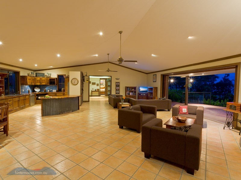 79 Lake Weyba Dr, Weyba Downs QLD 4562