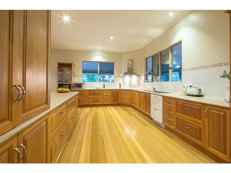 8 Martha Lane, Verrierdale QLD 4562