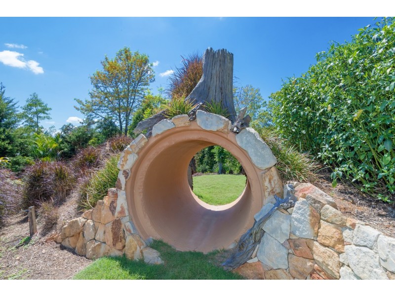 115 Martins Rd, Eumundi QLD 4562