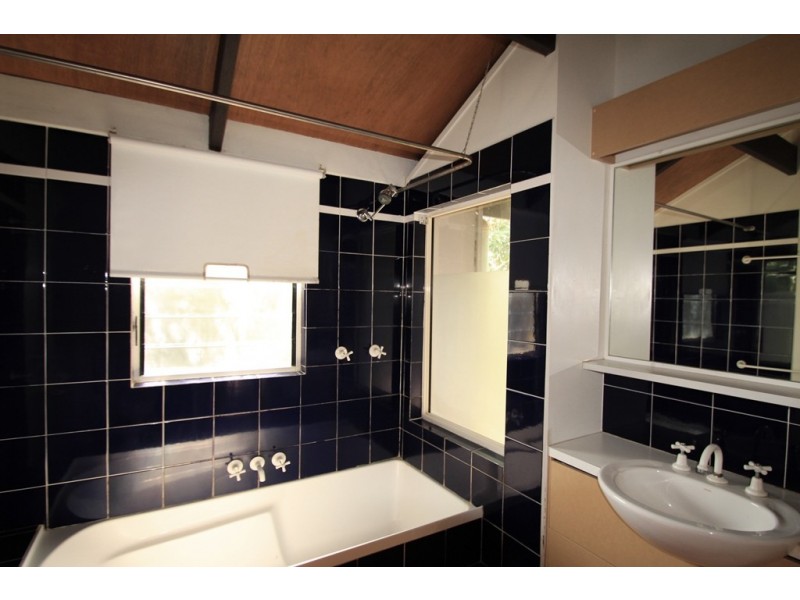 121D Memorial Drive, Eumundi QLD 4562