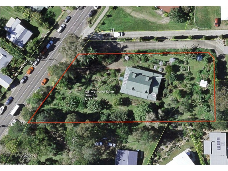 129 Memorial Drive, Eumundi QLD 4562
