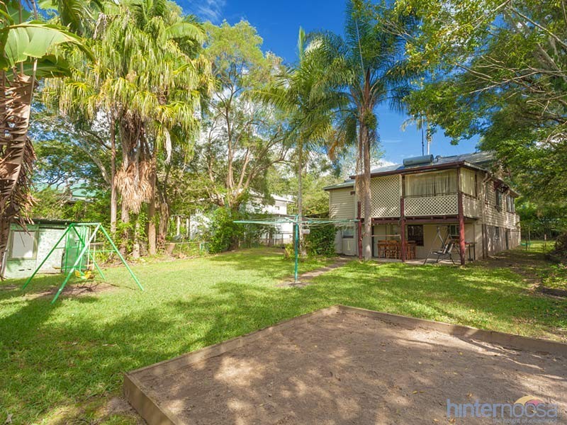 136 Memorial Drive, Eumundi QLD 4562