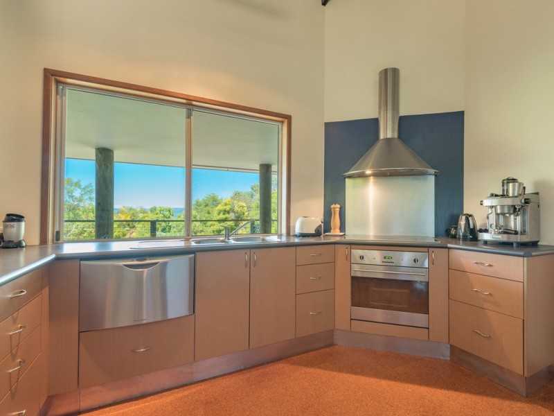 21 Mindi Rd, Eumundi QLD 4562