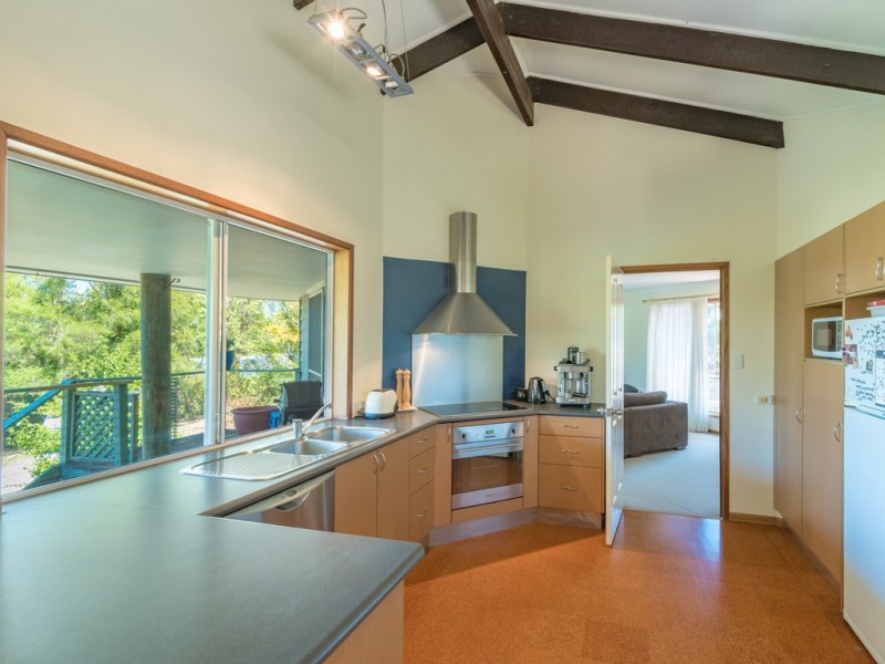 21 Mindi Rd, Eumundi QLD 4562