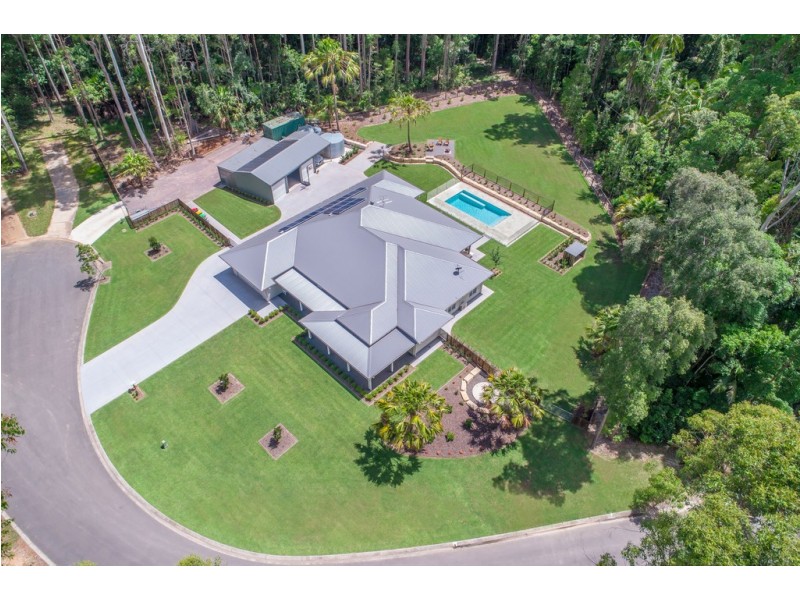 18 Minura Ct, Doonan QLD 4562