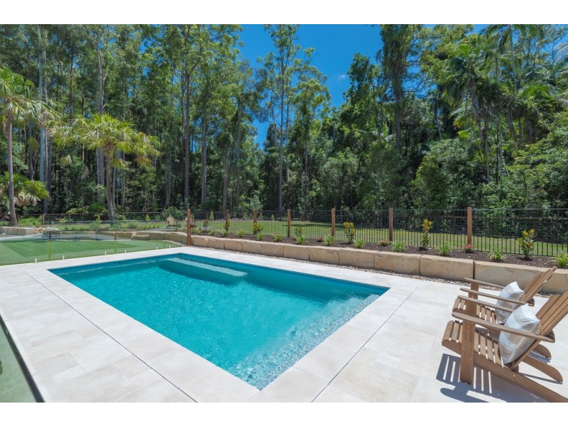 18 Minura Ct, Doonan QLD 4562