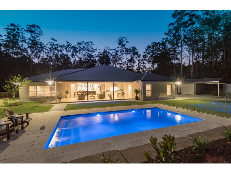 18 Minura Ct, Doonan QLD 4562
