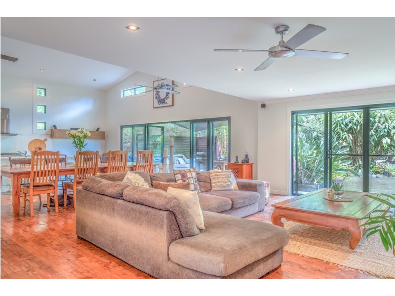 57 Redwood Rd, Doonan QLD 4562