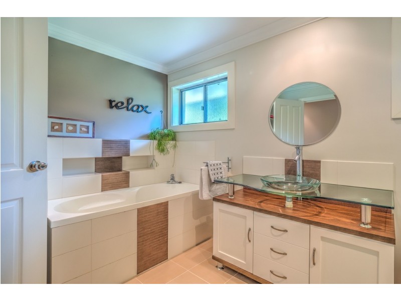 57 Redwood Rd, Doonan QLD 4562