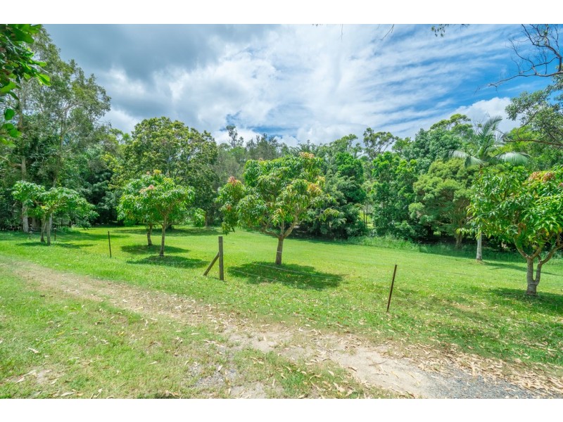 57 Redwood Rd, Doonan QLD 4562