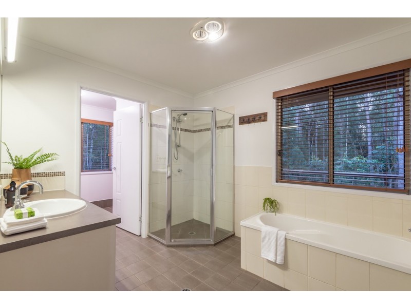 50 Silvertop Road, Doonan QLD 4562