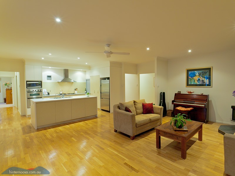 2 Solitaire St (cnr Livistona Dr), Doonan QLD 4562