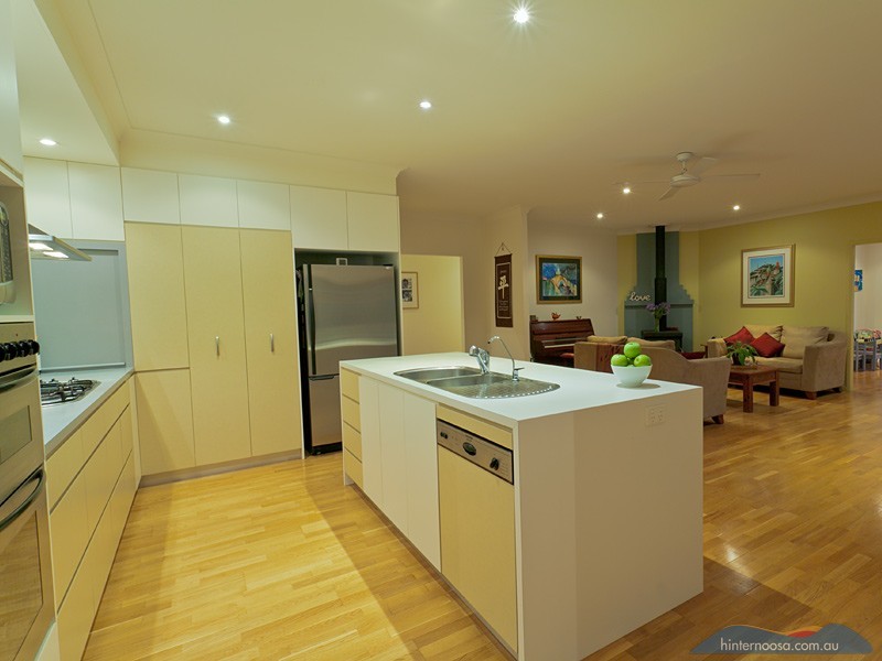 2 Solitaire St (cnr Livistona Dr), Doonan QLD 4562