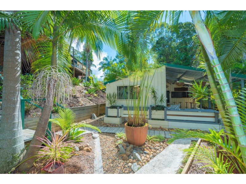 264 Sunrise Rd, Doonan QLD 4562