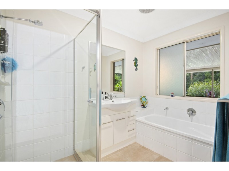 55-59 Tallgum Ave, Verrierdale QLD 4562
