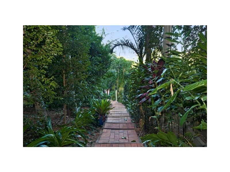 85 Valley Dr, Doonan QLD 4562