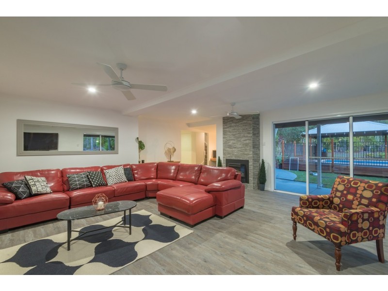 1 Whipbird Place, Doonan QLD 4562