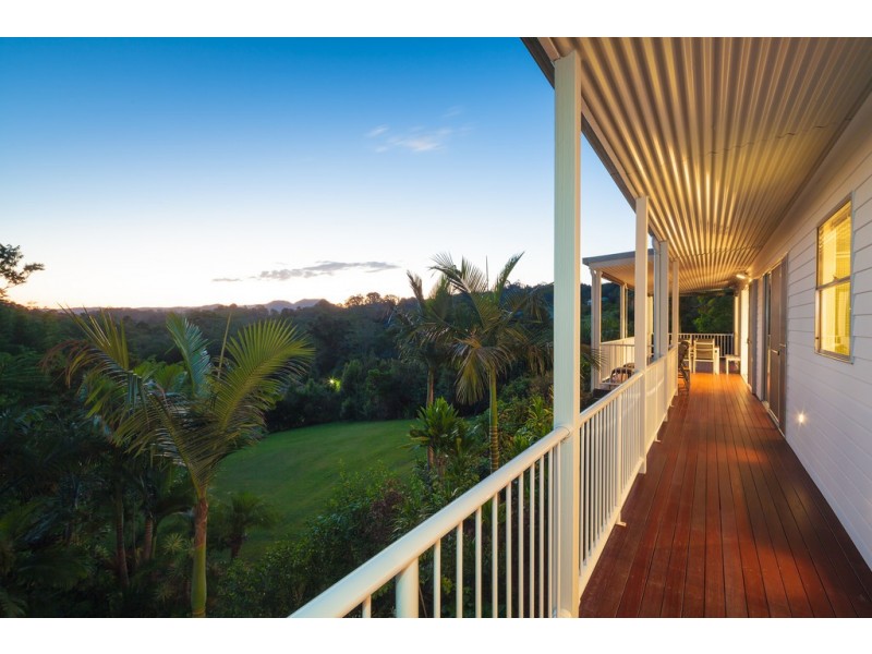 14 Whispering Gum Ave, Eumundi QLD 4562