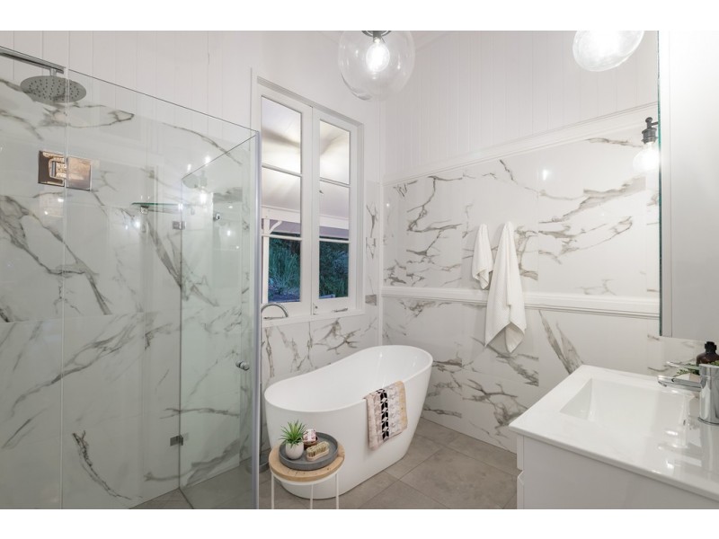 57 Whispering Gum Ave, Eumundi QLD 4562