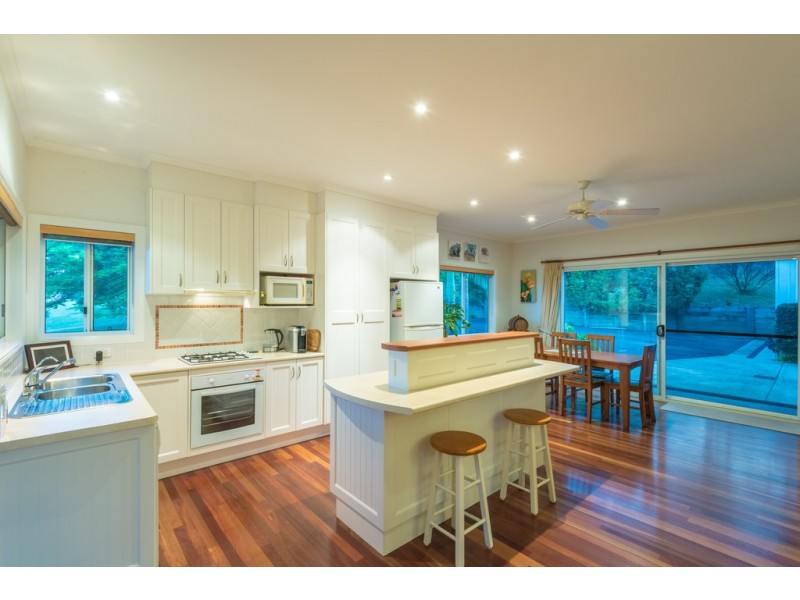 30 Belleden Pl, Cooroy QLD 4563