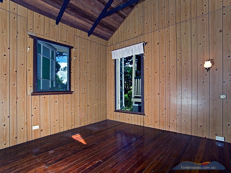 482 Black Mountain Rd, Cooroy QLD 4563