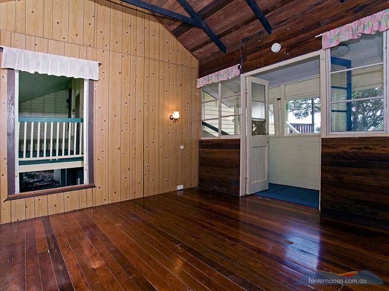 482 Black Mountain Rd, Cooroy QLD 4563