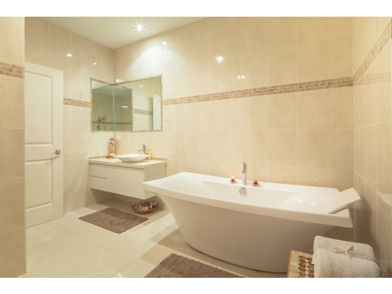 56 Black Mountain Range Rd, Black Mountain QLD 4563