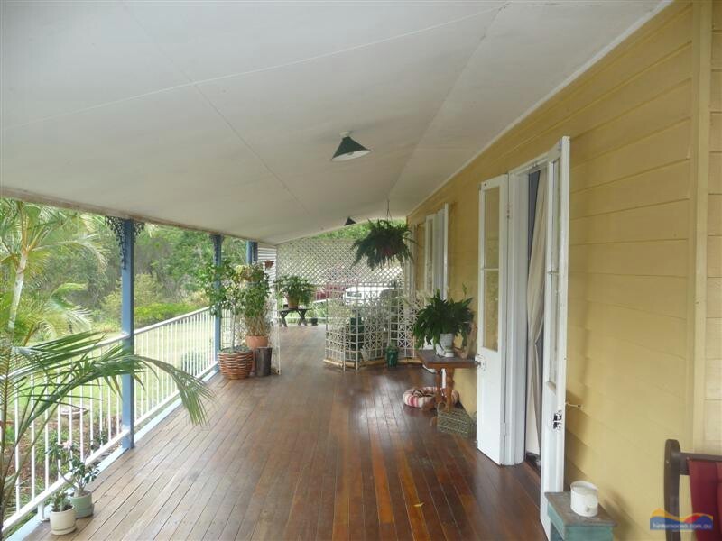 69 Black Mountain Range Rd, Cooroy QLD 4563