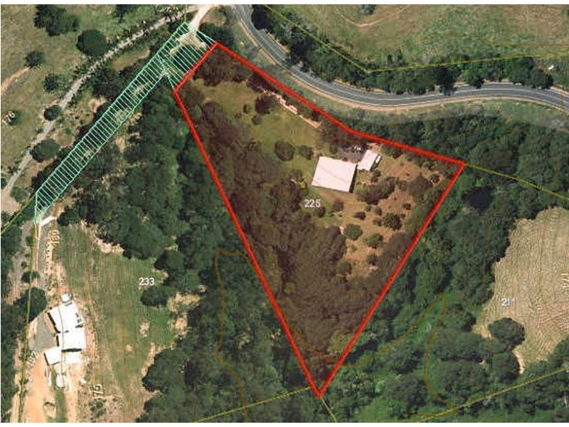 225 Black Mountain Range Road, Cooroy QLD 4563